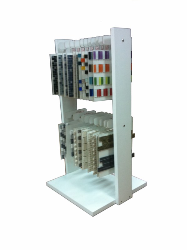 Expositor perchero para paneles especiales